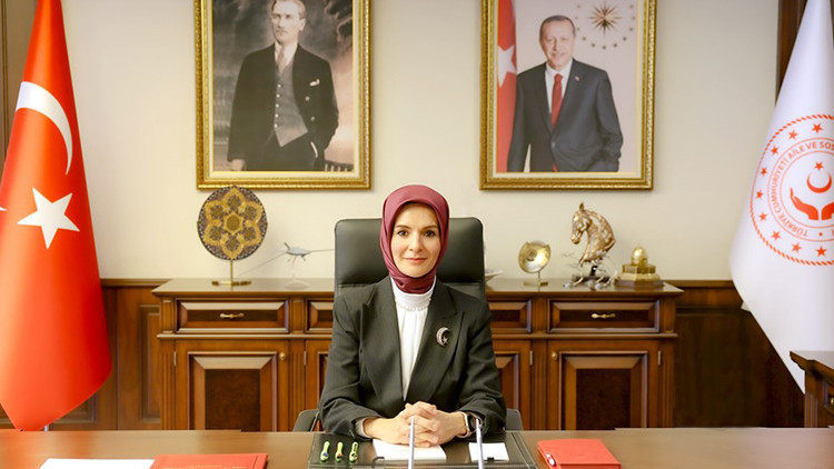 Gündemden Son Bilgiler: Bakan Göktaş: 2026'nın ilk yarısında 2 milyondan fazla haneyi ziyaret ettik ve Merak E