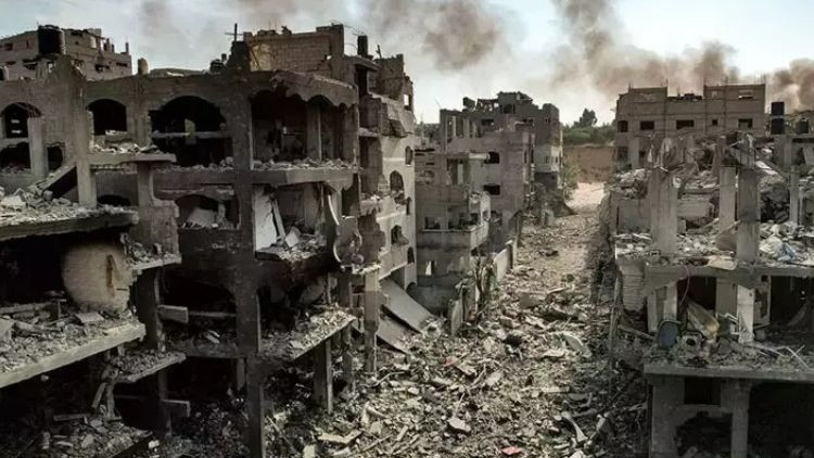 Gündemden Son Bilgiler: Gazze'de İsrail’in yıktığı 20 evin enkazından 233 Filistinlinin naaşı çıkarıldı ve Mer
