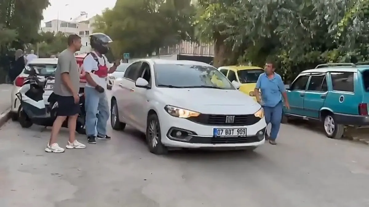 Kritik Açıklama: Antalya'da kurye tartıştığı yaşlı adamı dövdü: Gelişmeler Takip Ediliyor