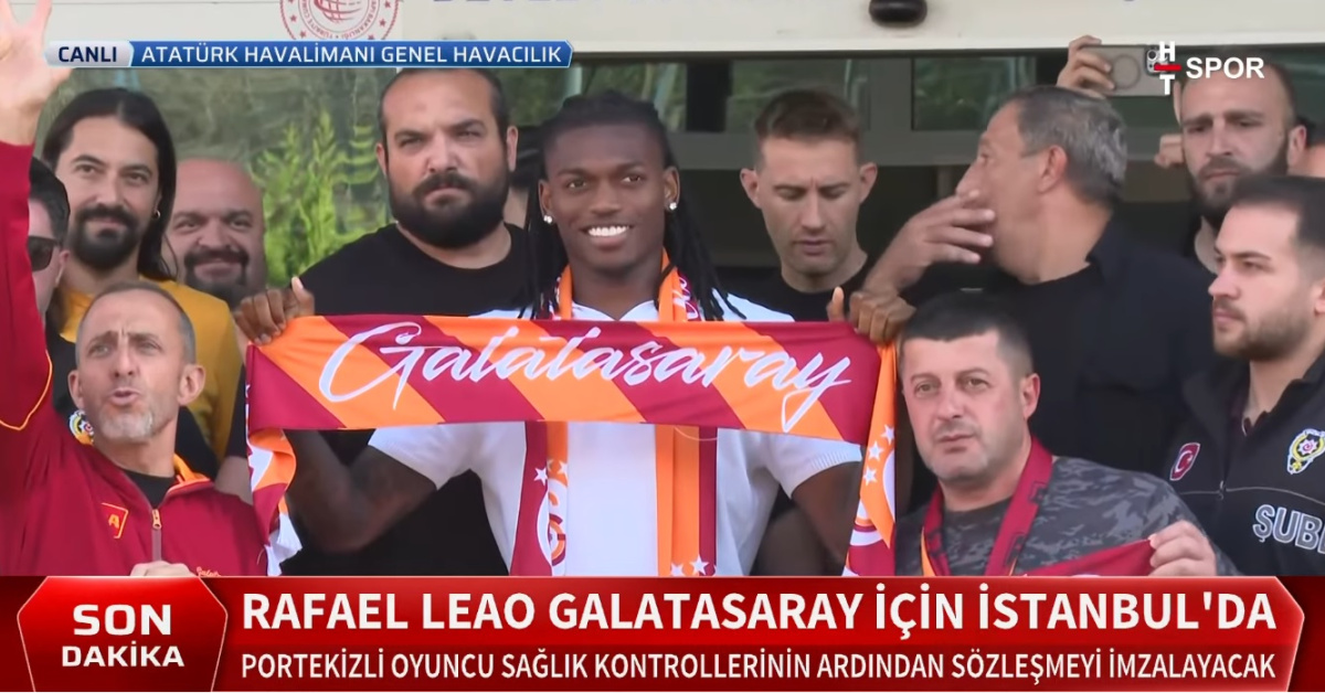 Sıcak Gündem: Rafael Leao, G.Saray için İstanbul'da!: Gelişmeler Takip Ediliyor