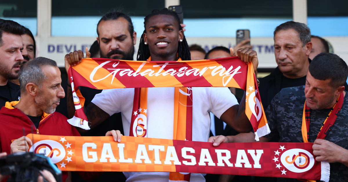 Sıcak Gündem: Rafael Leao, G.Saray için İstanbul'da!: Gelişmeler Takip Ediliyor
