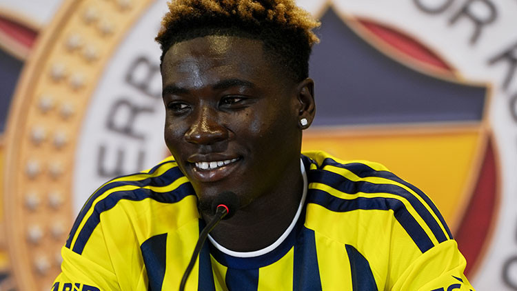 Fenerbahçe'nin yeni stoperi Oppong: Yeni nesil savunmacı! Hızlı, sert, hareketli... ve Merak Edilenler