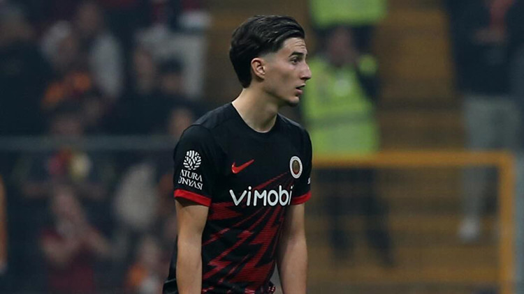 Son Gelişme: Trabzonspor, Göktan Gürpüz'ü Çorum FK'ya kiraladı ve Merak Edilenler