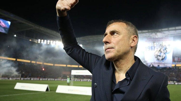 Gündemden Son Bilgiler: Trabzonspor'da Abdullah Avcı sesleri: İlk sırada o var! | İşte Tüm Ayrıntılar