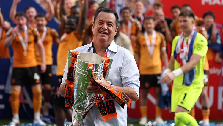 Gündemden Son Bilgiler: Acun Ilıcalı, Hull City’nin kadro değerini 60 milyon eurodan, 260 milyon euroya taşıdı