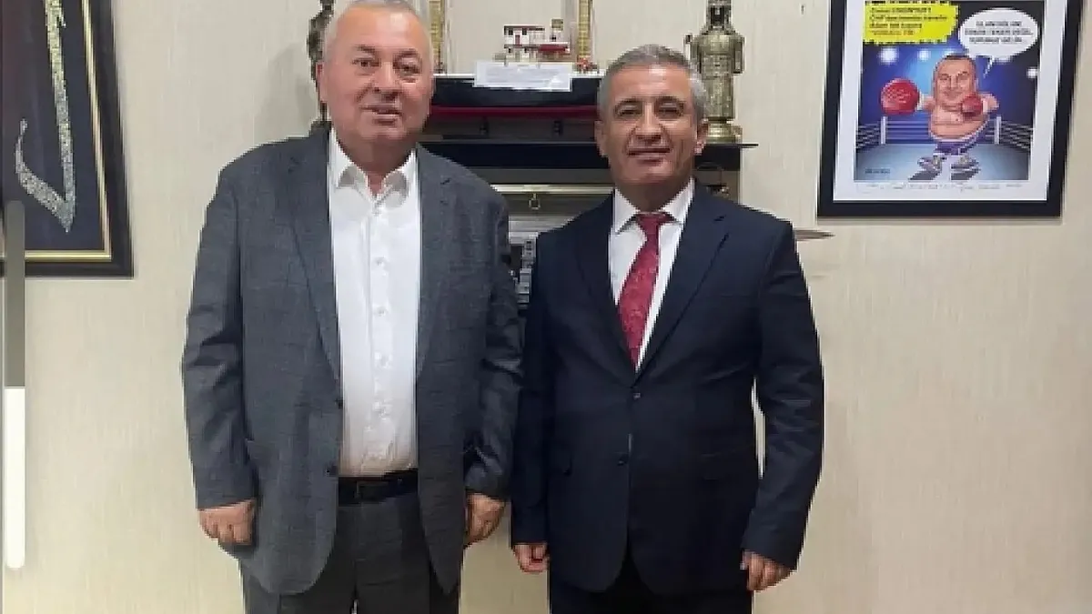 Cemal Enginyurt’un danışmanı Tekinoğlu’nun ifadesi gözler önüne serildi: “Burs”, “diploma”, “cilt bakımı” ödem