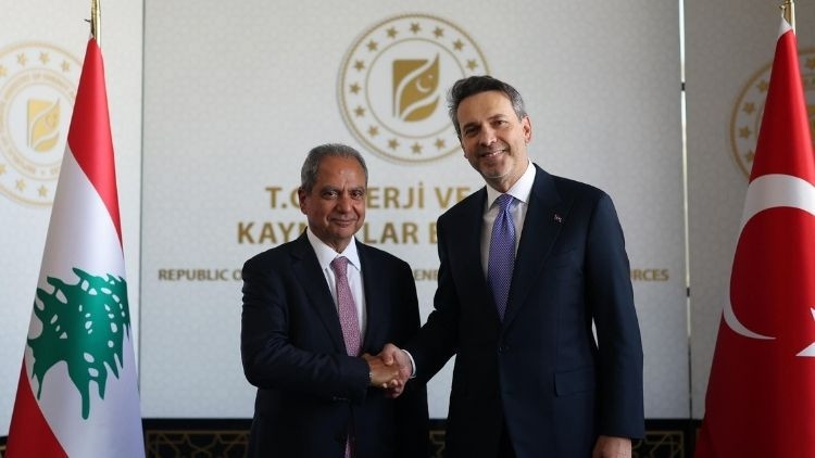 Kritik Açıklama: Bakan Bayraktar, Lübnanlı mevkidaşı Saddi ile petrol ve gaz alanlarında işbirliğini görüştü: