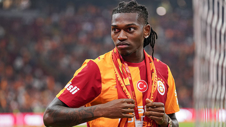 Sıcak Gündem: Leao, Galatasaray'da sahne alıyor! Gözler Okan Buruk'ta