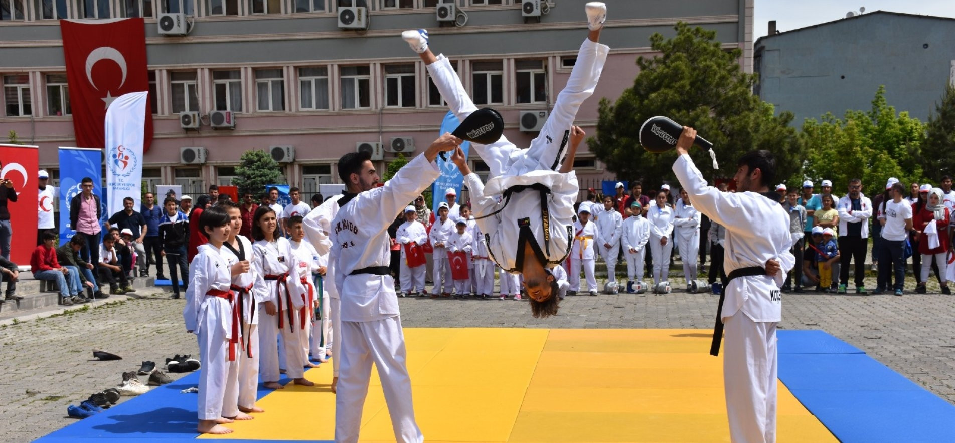 Kritik Açıklama: Milli sporcu YKS yerleştirme sonuçları resmen duyuruldu - Son Dakika Bilgileri