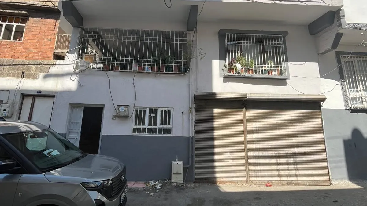 Kritik Açıklama: Gaziantep’te maskeli gasp: İki kadının bileziklerini silah zoruyla aldılar: Gelişmeler Takip
