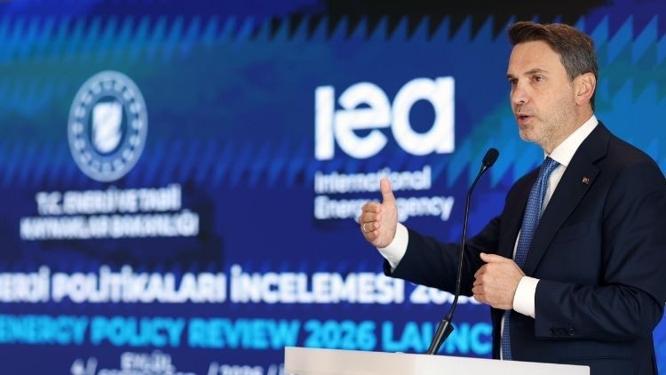 Son Gelişme: Bakan Bayraktar: Yeni dönemde elektrikleşmeye yüzde 100 inanıyoruz - Son Dakika Bilgileri