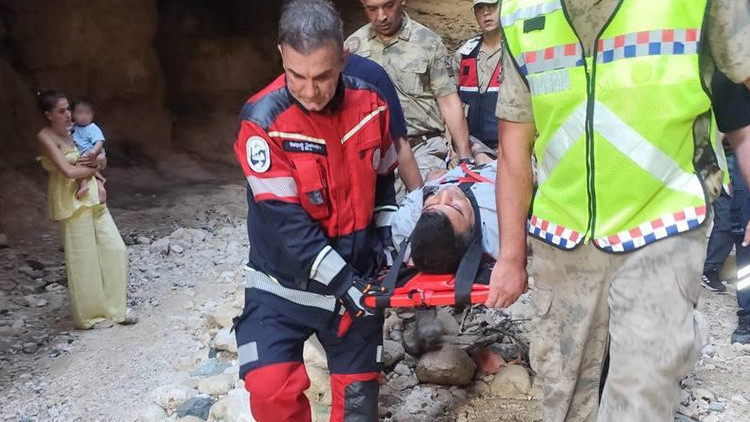 Son Gelişme: Tarihi tünelde 2 günlük esaret: Düşüp mahsur kalan genci jandarma buldu: Gelişmeler Takip Ediliyo