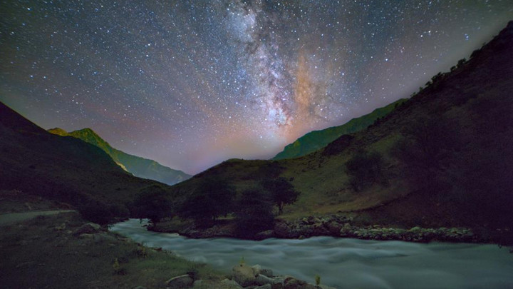 Ayrıntılar Netleşti: Van'da görsel şölen: Samanyolu ve Andromeda galaksileri aynı karede - Son Dakika Bilgiler