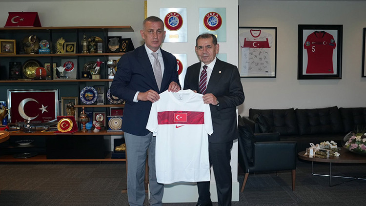 Sıcak Gündem: Dursun Özbek'ten TFF Başkanı Hacıosmanoğlu'na ziyaret ve Merak Edilenler