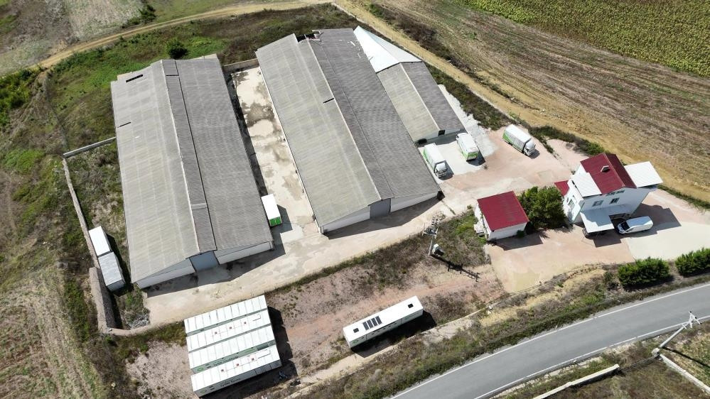 Kritik Açıklama: Ahbap deposundaki yardım malzemeleri böyle görüntülendi - Son Dakika Bilgileri