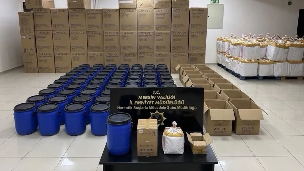 Sıcak Gündem: Mersin'de uyuşturucu operasyonu: 1 ton 250 kilogram ham madde ele geçirildi