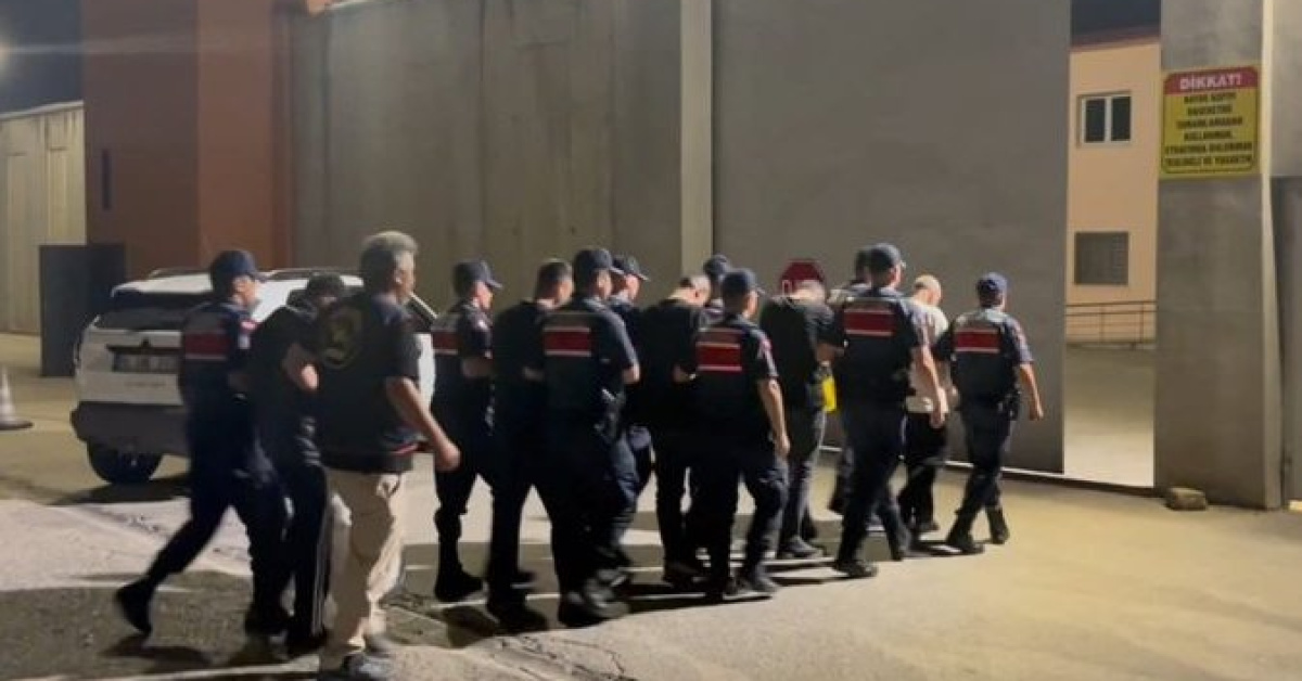 Son Gelişme: Eczacılara 'yeşil reçete' operasyonu: 7 tutuklama | İşte Tüm Ayrıntılar