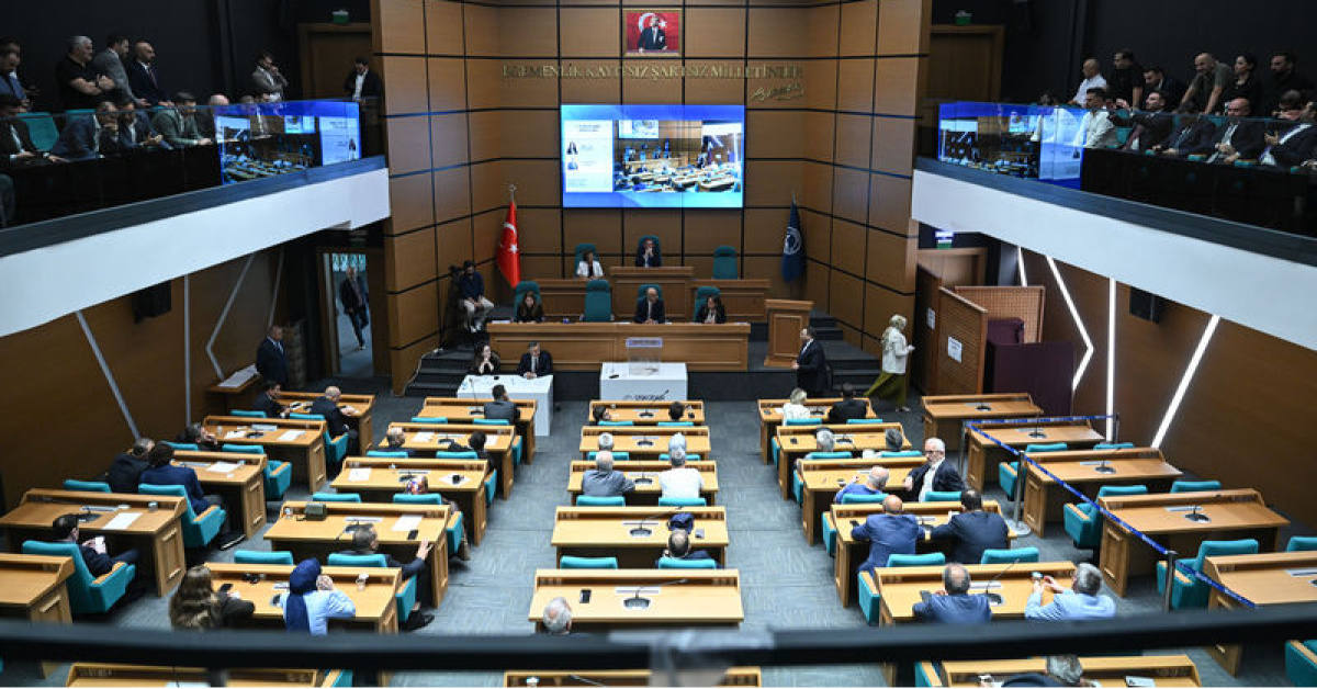 Kritik Açıklama: Üsküdar Belediyesi'nde seçim günü ve Merak Edilenler