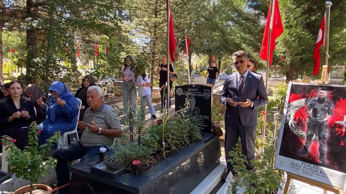 Ayrıntılar Netleşti: Yıl geçti, acısı dinmedi! Şehit Bekir Ferhat Kaya dualarla anıldı - Son Dakika Bilgileri