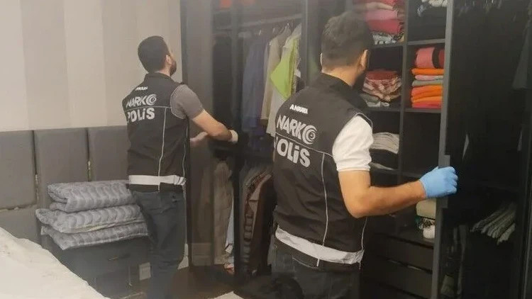Ayrıntılar Netleşti: Ankara'da 3'üncü dalga uyuşturucu-fuhuş operasyonu: 17 tutuklama | İşte Tüm Ayrıntılar