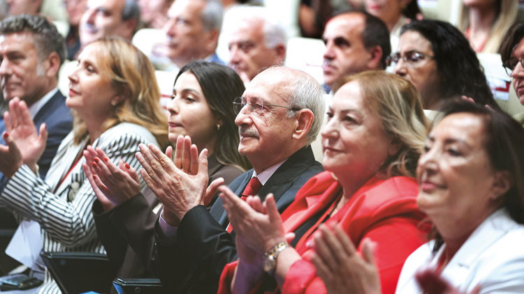 Son Gelişme: Kılıçdaroğlu’ndan CHP’li kadınlara: Sıradan bir göreviniz yok - Son Dakika Bilgileri