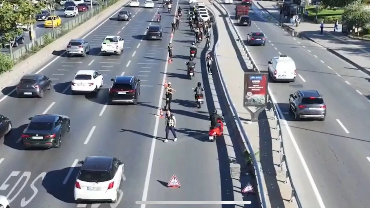 Kritik Açıklama: İstanbul’da motosiklet denetimi: 3 bin 897 motosiklet kontrol edildi - Son Dakika Bilgileri