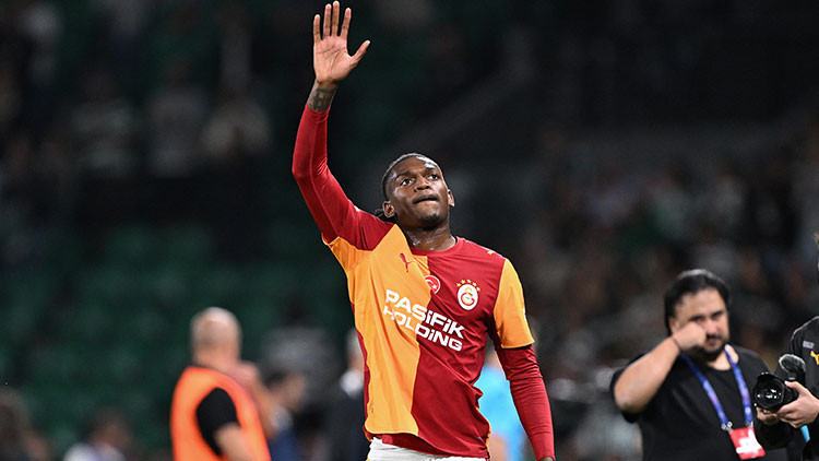 Son Gelişme: Sporting taraftarından Leao'ya protesto! - Son Dakika Bilgileri