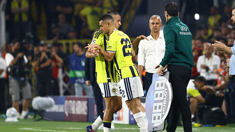 Son Gelişme: Bartuğ Elmaz, Roma maçına devam edemedi!
