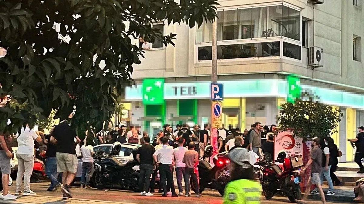 İzmir'deki bankada rehine alarmı: Yakalanan şüpheliden şaka gibi ifade! Meğer amacı çok başkaymış... | İşte Tü