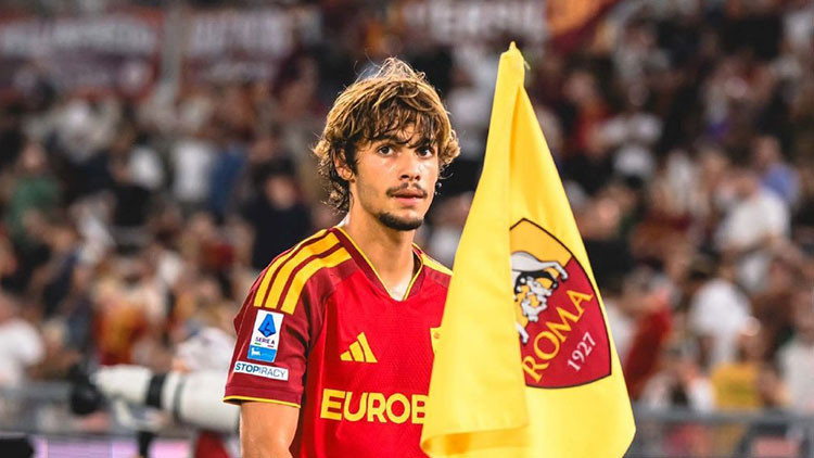 Kritik Açıklama: Fenerbahçe-Roma maçı sonrası Rodrigo Mora, Spor Arena'ya konuştu: Atmosferin böyle olacağını