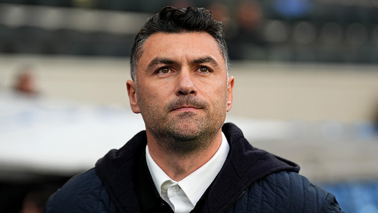 Ayrıntılar Netleşti: Trabzonspor'dan Burak Yılmaz bombası! Galatasaray derbisinde takımın başında olabilir