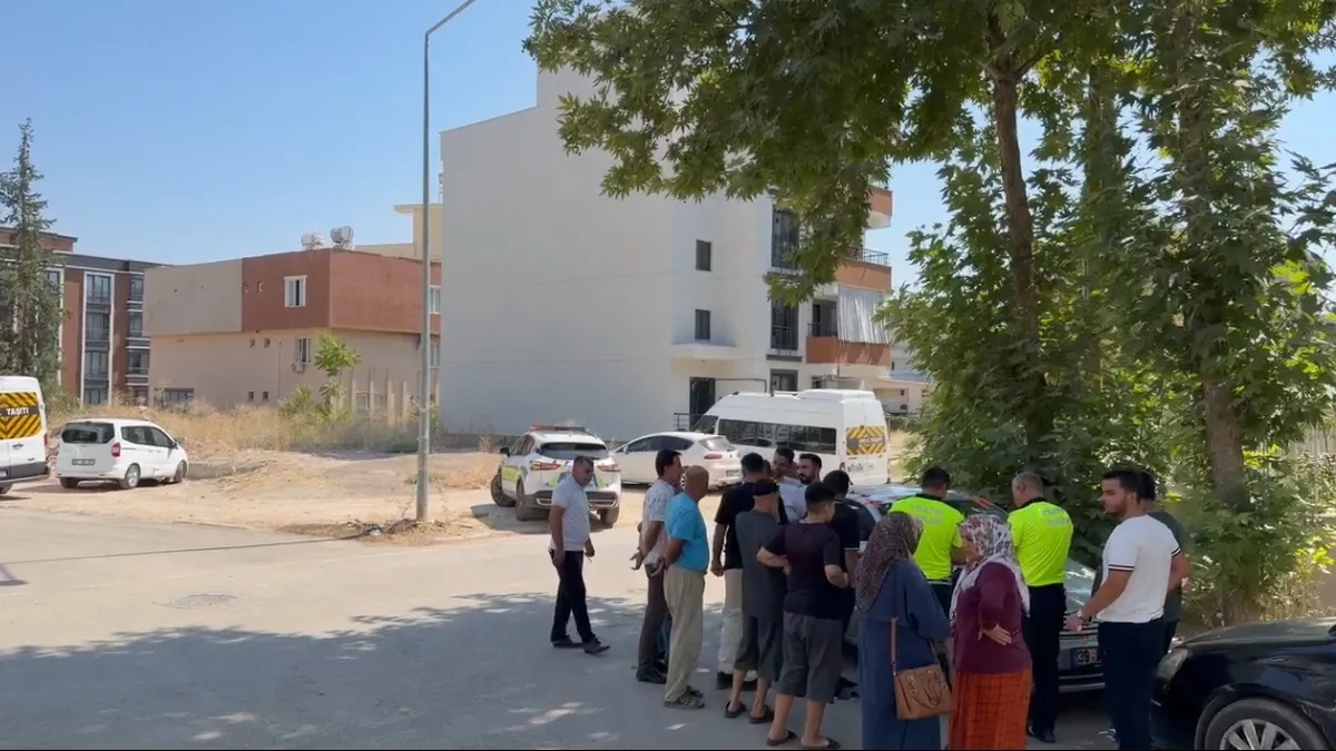 Son Gelişme: Alitaşı Mahallesi’nde otomobil ile motosiklet çarpıştı: 77 Yaşındaki sürücü yaşamını yitirdi - So