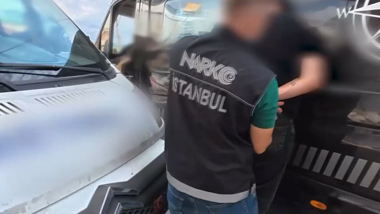 Ayrıntılar Netleşti: Beykoz'da uyuşturucu operasyonu... 409 kilo 600 gram skunk ele geçirildi - Son Dakika Bil