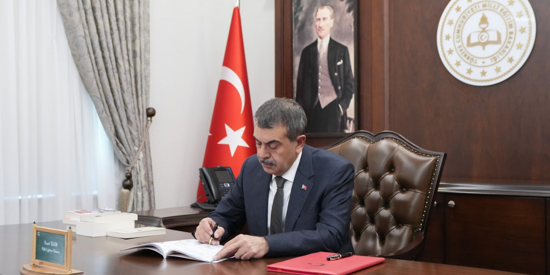 Son Gelişme: Öğretmenlere ve bakanlık personeline mesaj - Son Dakika Bilgileri