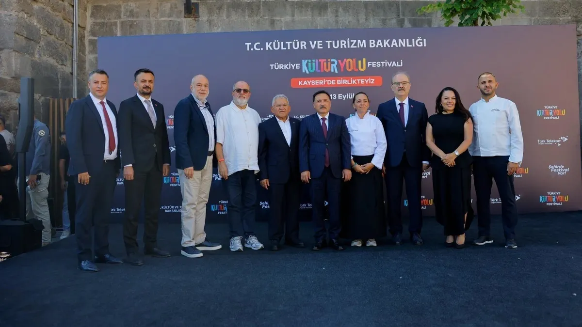 Ayrıntılar Netleşti: Kayseri Kültür Yolu Festivali’ni milyonlarca kişi takip etti! Belediye Başkanı Büyükkılıç