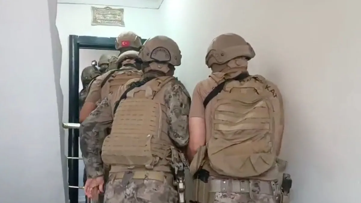 Sıcak Gündem: "Sokaklar Güvende" operasyonunda Sakarya'da 7 zanlı yakalandı