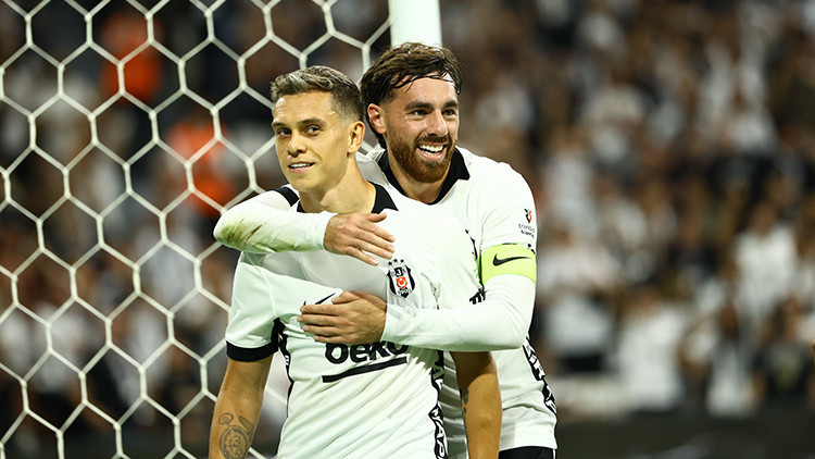 Gündemden Son Bilgiler: Marsilya’nın eski teknik direktörü Casoni’den, Beşiktaş’ın hücum hattına övgü!