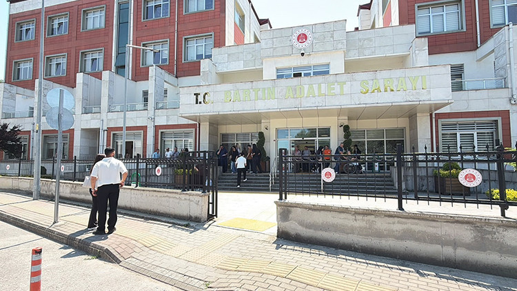 Son Gelişme: Bartın'da sanal medyada müstehcen yayın operasyonu: 2 şüpheli hakkında tutuklama kararı verildi: