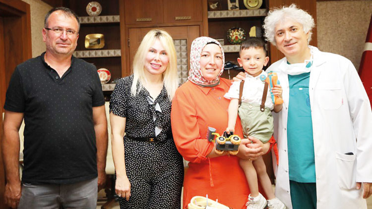 Kritik Açıklama: ‘Mucize bebek’ okula resmen start aldı ve Merak Edilenler