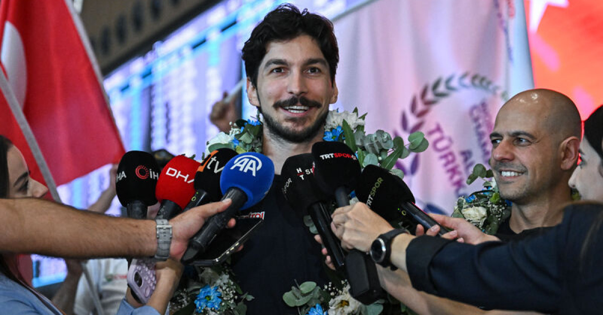 Kritik Açıklama: Dünya şampiyonu Ali Türkkan, yurda döndü!