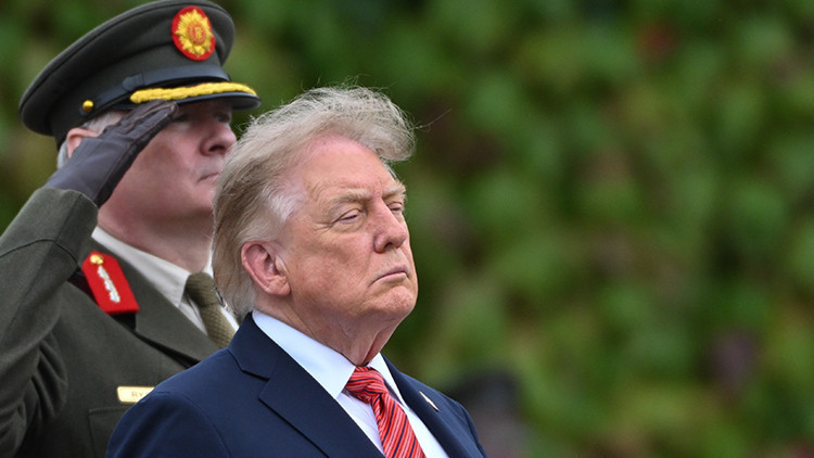 Sıcak Gündem: Trump, İran'la savaşın gidişatı konusunda "kritik bir karar aşamasında" olduğunu önemle vurgulad