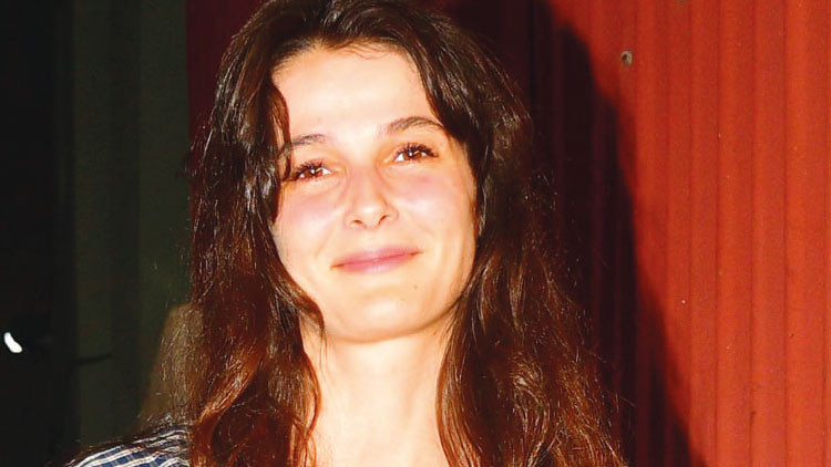 Ayrıntılar Netleşti: Büşra Develi: Kadınları rahat bıraksınlar - Son Dakika Bilgileri