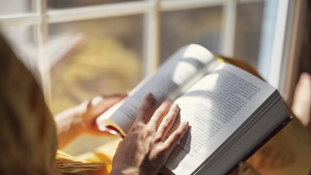Günde 15 dakika kitap okuyana para ödülü: Devlet destekli yeni dönem resmen start aldı