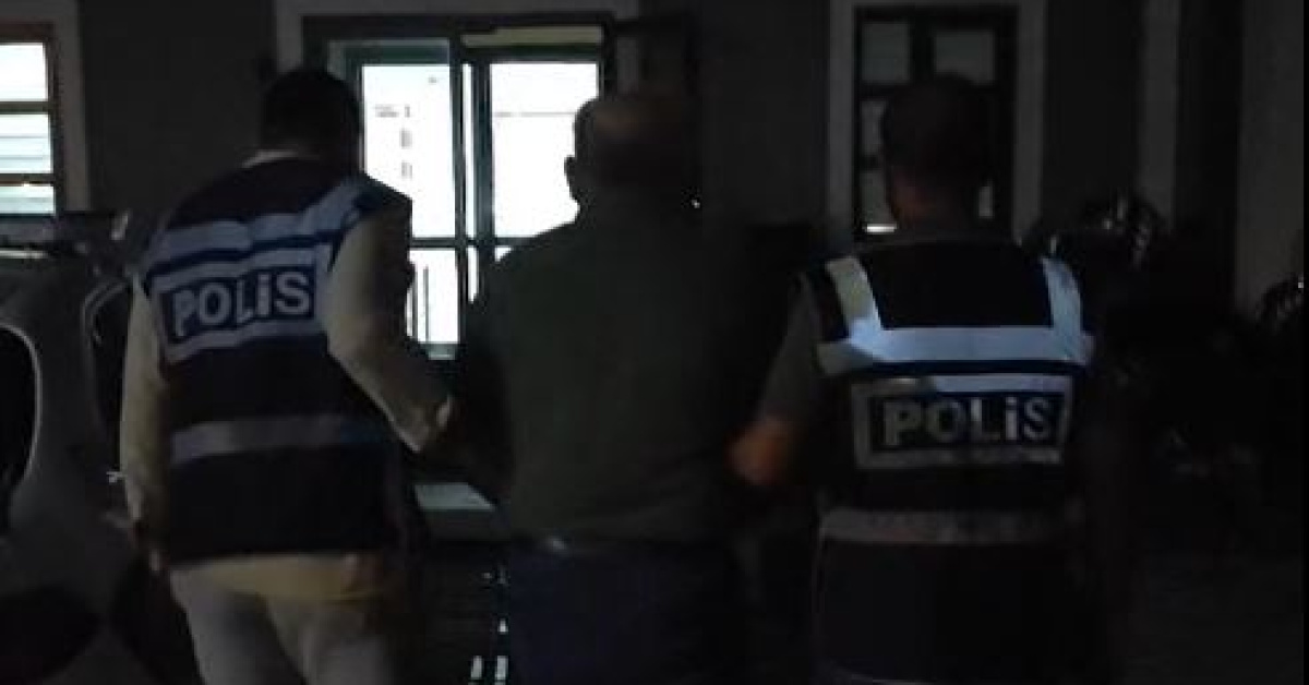 Kritik Açıklama: Sokak köpeğini vuran şüpheli gözaltında