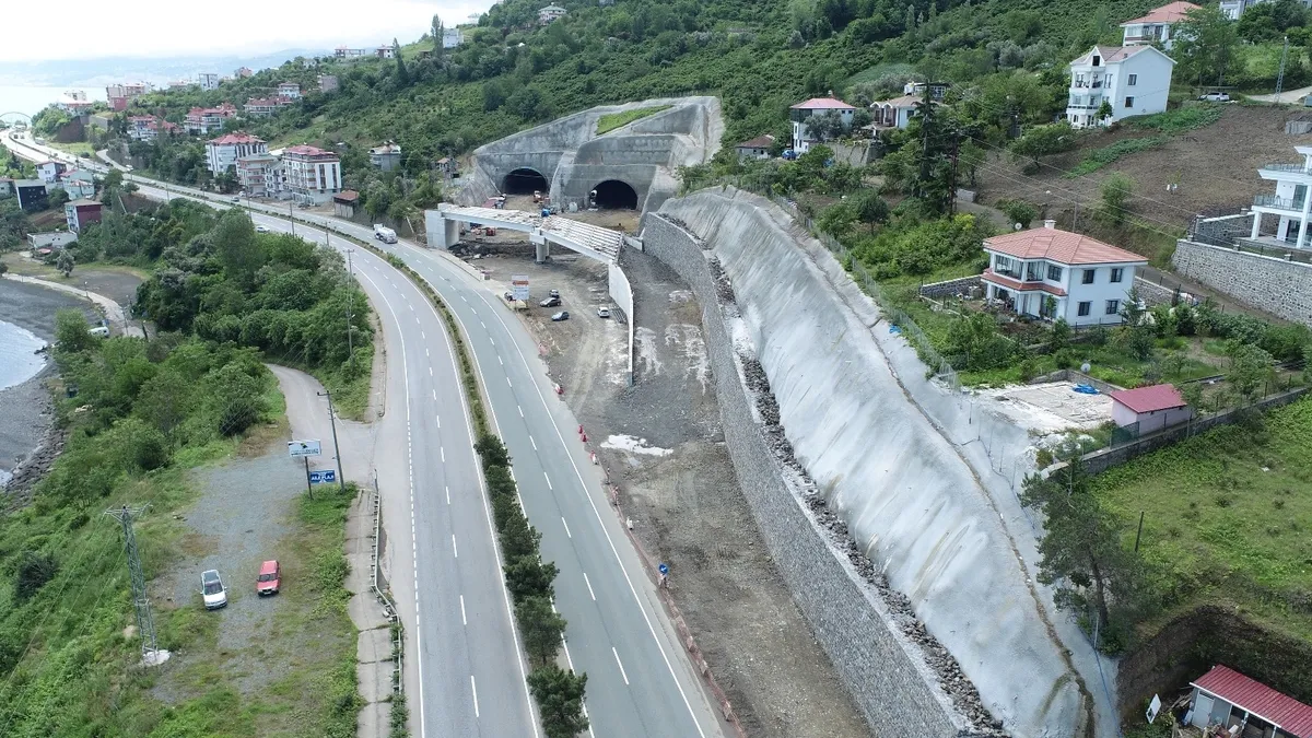Ayrıntılar Netleşti: Trabzon trafiğine nefes aldıracak iki dev proje: Gelişmeler Takip Ediliyor
