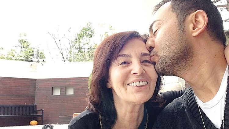 Son Gelişme: Nesrin Ortaç'tan oğluna duygulandıran şiir: Gelişmeler Takip Ediliyor