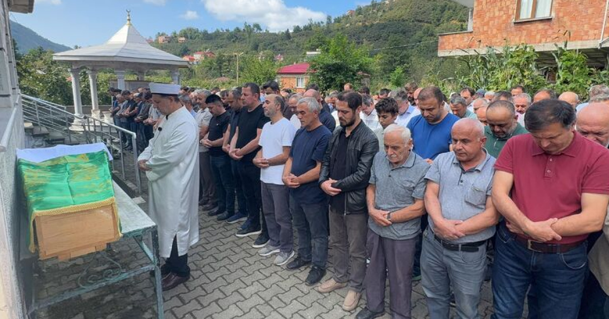 Sıcak Gündem: Su dolu menfez iki çocuğu yuttu! Çok büyük acı... - Son Dakika Bilgileri