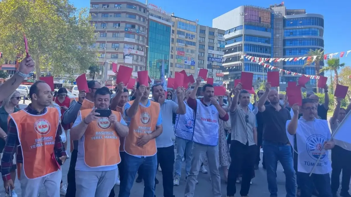 Sıcak Gündem: Konak Belediyesi’nde memurlardan Başkan Mutlu’ya ‘kırmızı kart’ - Son Dakika Bilgileri