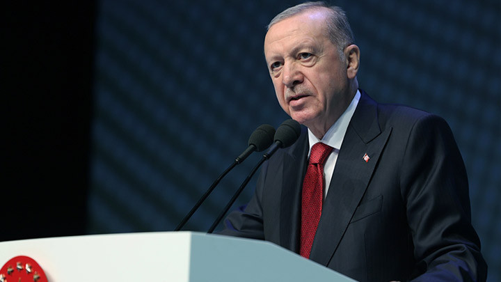 Kritik Açıklama: Cumhurbaşkanı Erdoğan'dan Türk Dil Bayramı mesajı: Diline sahip çıkan millet, tarihine ve gel