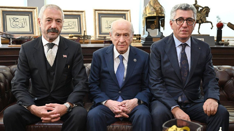 Ayrıntılar Netleşti: Bahçeli, Sarallar ve Şahinler aileleriyle MHP Genel Merkezi’nde bir araya geldi - Son Dak